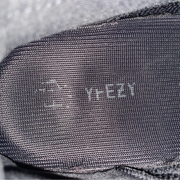 yeezy v2 - Picture 3 of 8